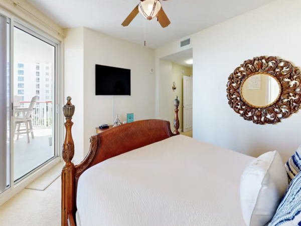 Located on Navarre Beach on the 4th floor